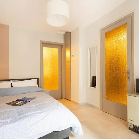 Urban Bliss - Bright, Calm & Spacious